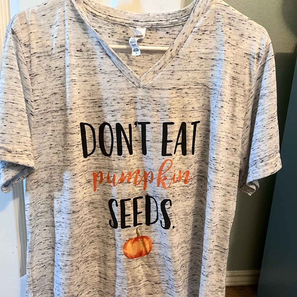 Maternity pumpkin shirt! 🎃